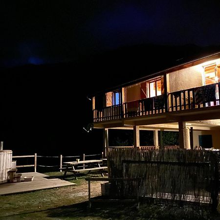 Villa Les Marmottes Pour 12 Avec Bain Nordique Privatif Camous Exterior foto
